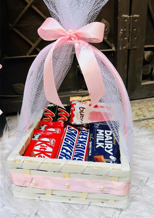 Assorted Chocolate Gift Basket | GB-094